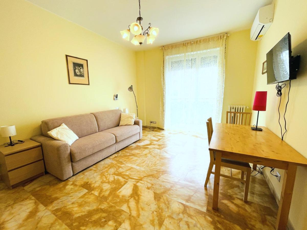 밀라노 Accomodo Mib27 Bivano Centrale 빌라 외부 사진